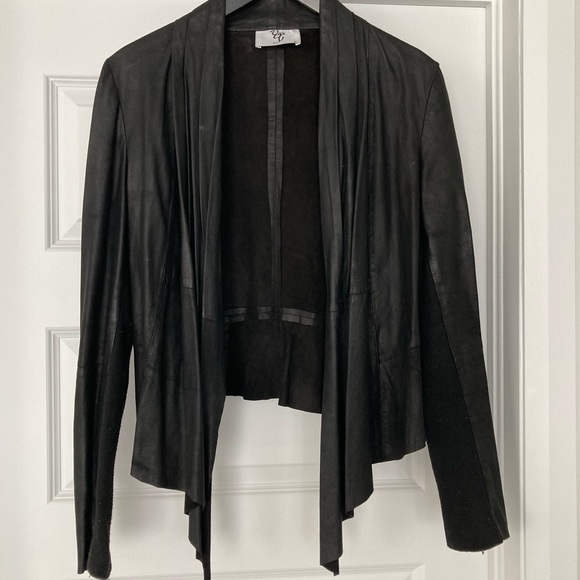 Lamb skin leather jacket - Picture 2 of 5